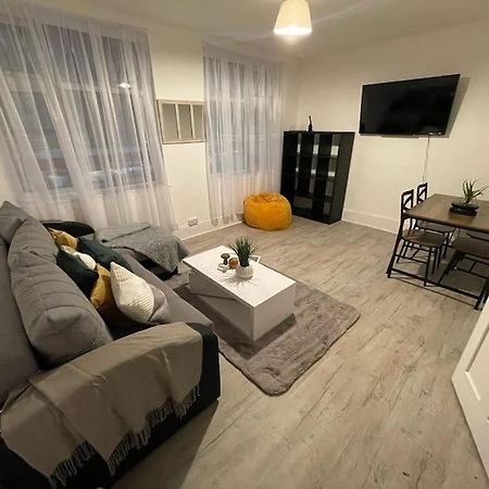 Stunning 2 Bedroom On Tower Bridge ลอนดอน ภายนอก รูปภาพ